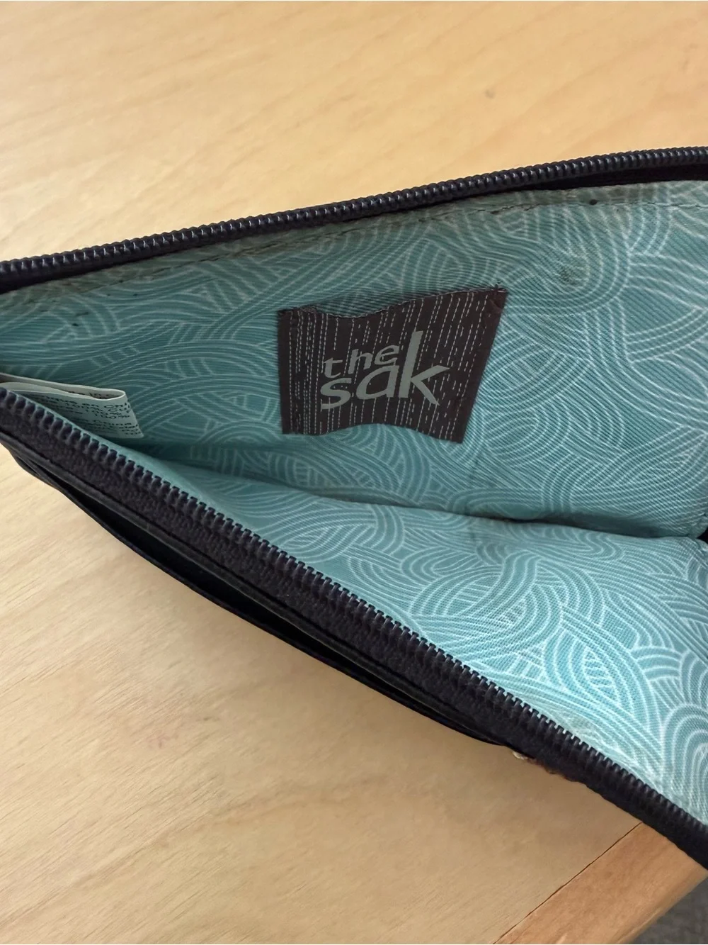 The Sak Black and Brown Leather Credit Card/ID  Zip Wallet
